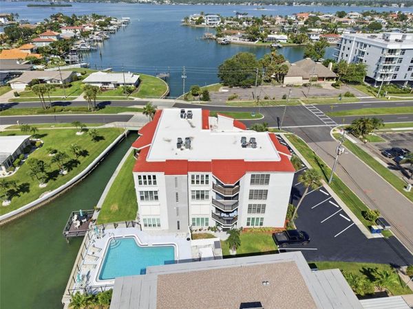 298 SKIFF POINT , Unit 103, CLEARWATER, FL 33767