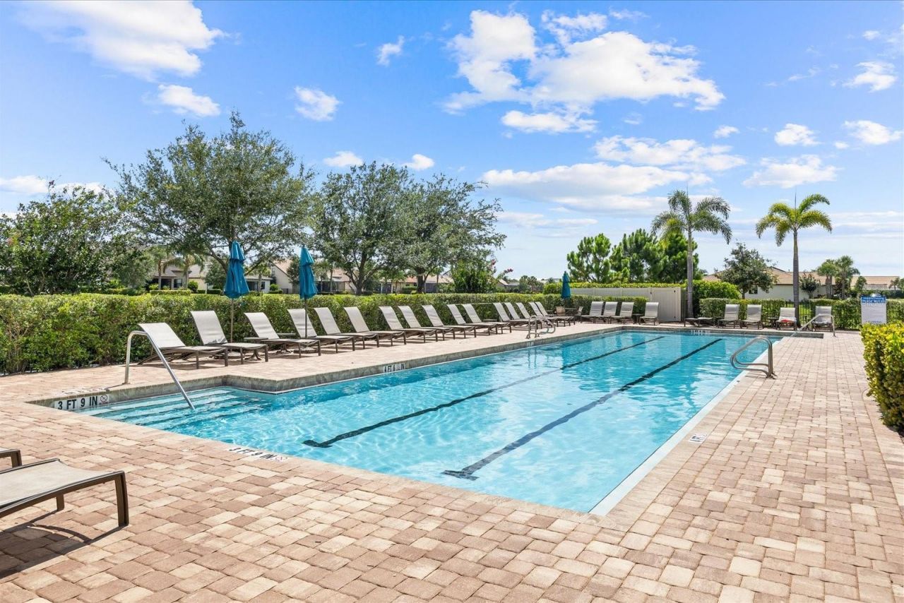 218 SE Longview Drive , Port Saint Lucie, FL 34984 Photo