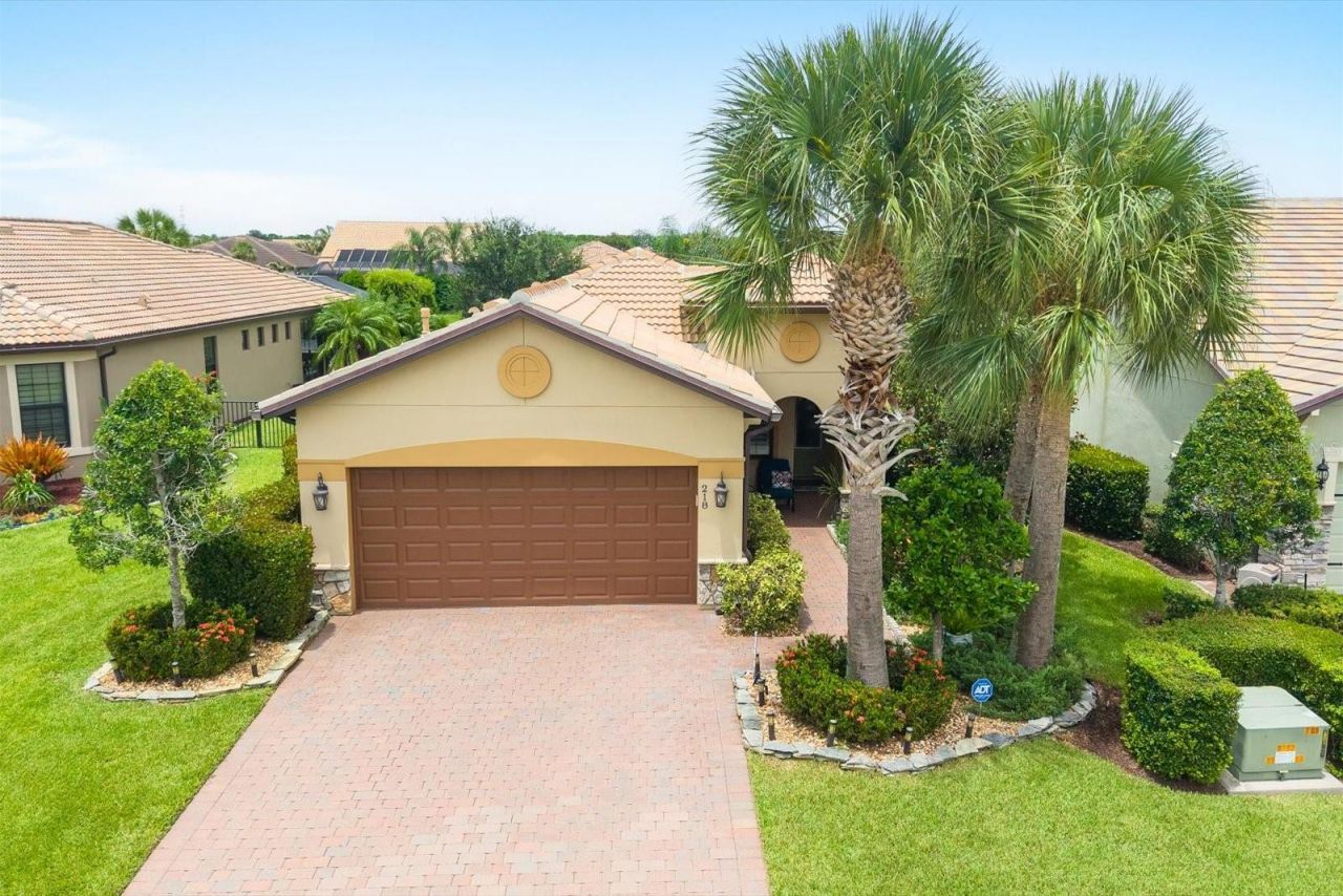 218 SE Longview Drive , Port Saint Lucie, FL 34984 Photo