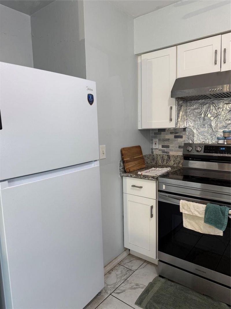 3305 Joe Louis Drive, Sarasota, FL 34234 Photo