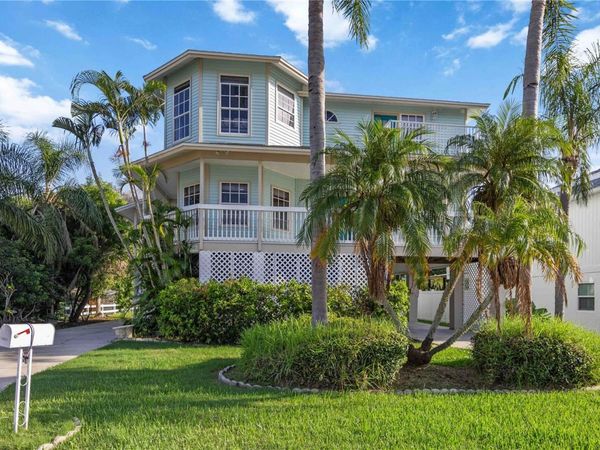 13951 HARBOR VIEW DRIVE , SEMINOLE, FL 33776
