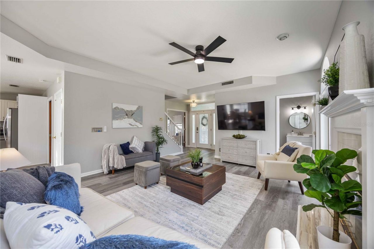 13951 Harbor View Drive , Seminole, FL 33776 Photo