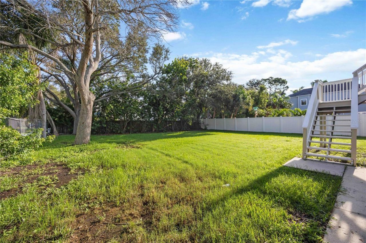 13951 Harbor View Drive , Seminole, FL 33776 Photo