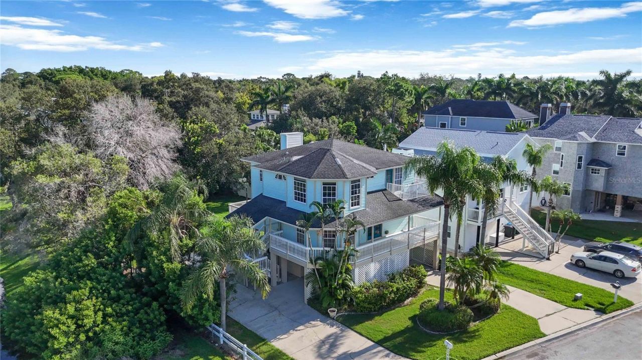 13951 Harbor View Drive , Seminole, FL 33776 Photo