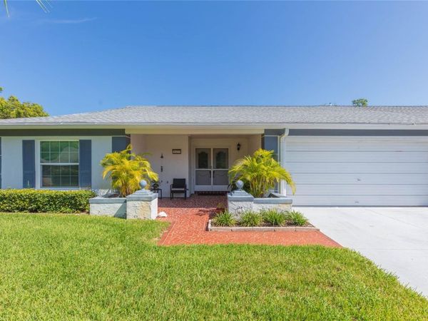 8423 PEBBLE DRIVE , PORT RICHEY, FL 34668