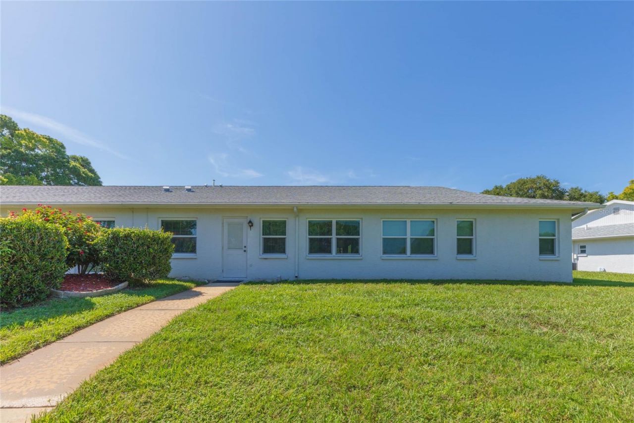 8423 Pebble Drive , Port Richey, FL 34668 Photo