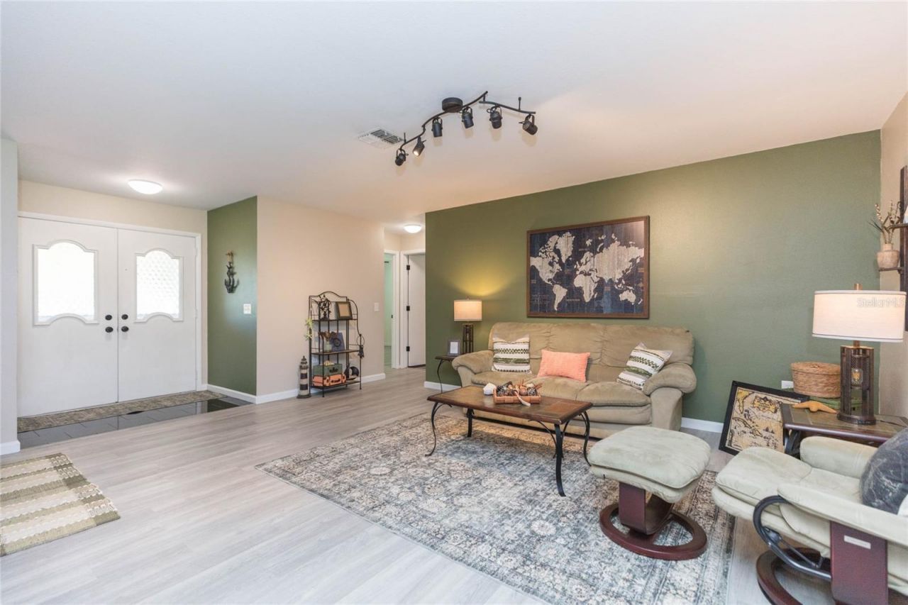 8423 Pebble Drive , Port Richey, FL 34668 Photo