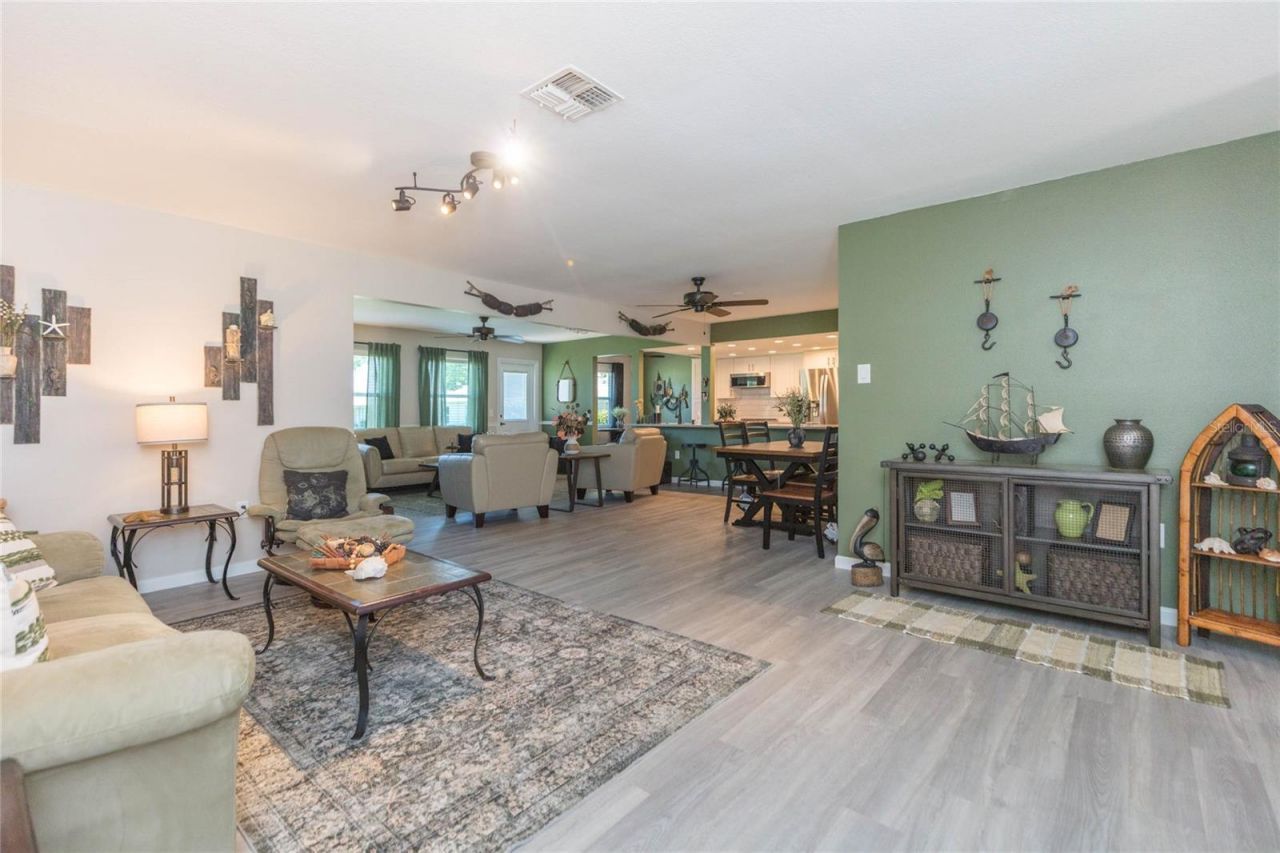 8423 Pebble Drive , Port Richey, FL 34668 Photo
