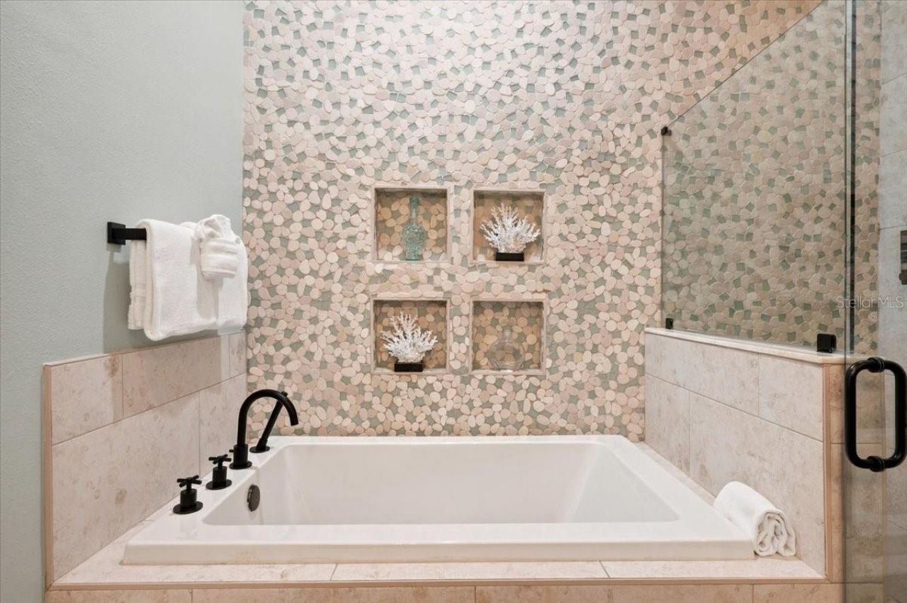 308 57th Street, Unit A & B, Bradenton Beach, FL 34217 Photo
