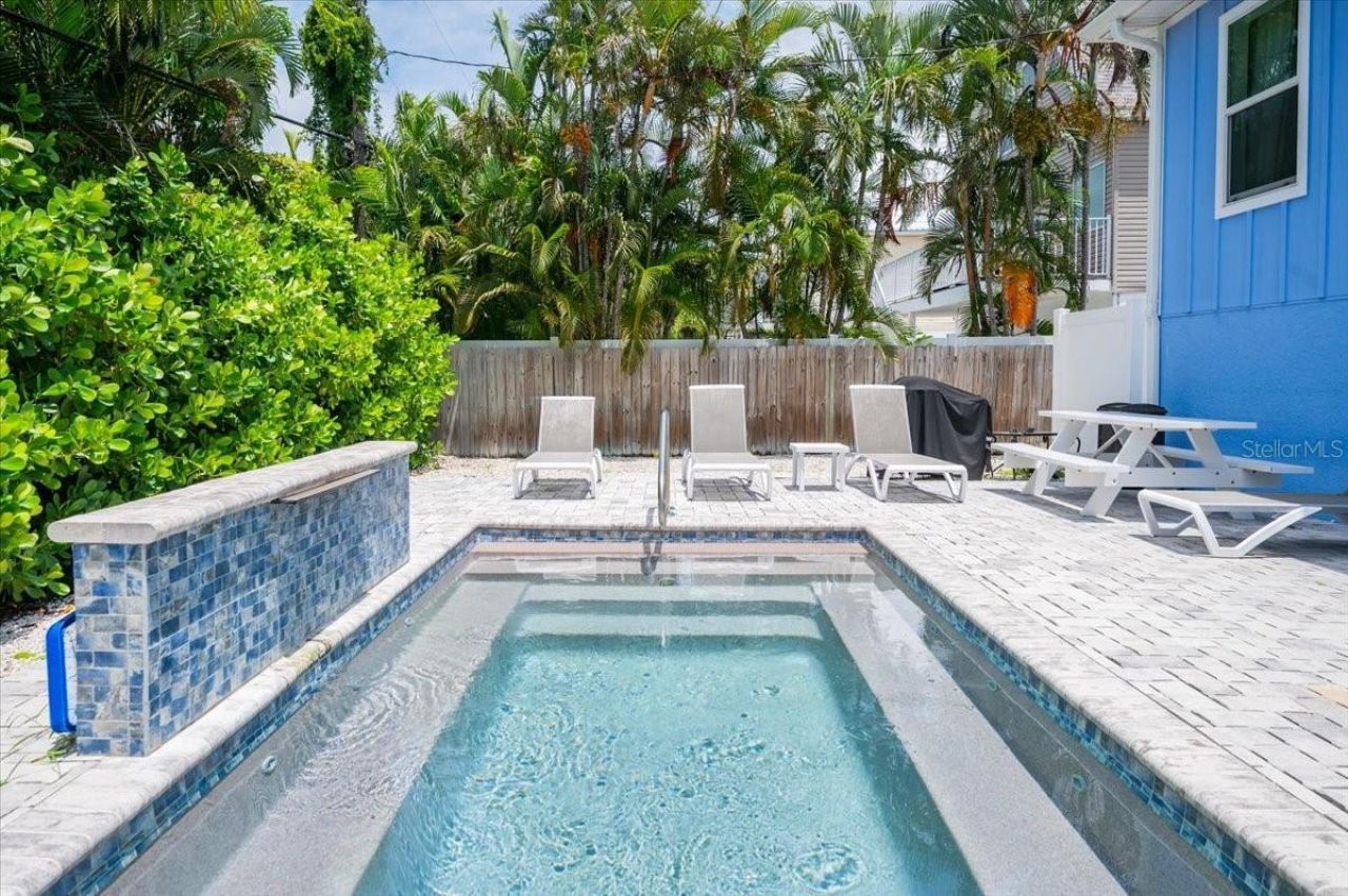 308 57th Street, Unit A & B, Bradenton Beach, FL 34217 Photo