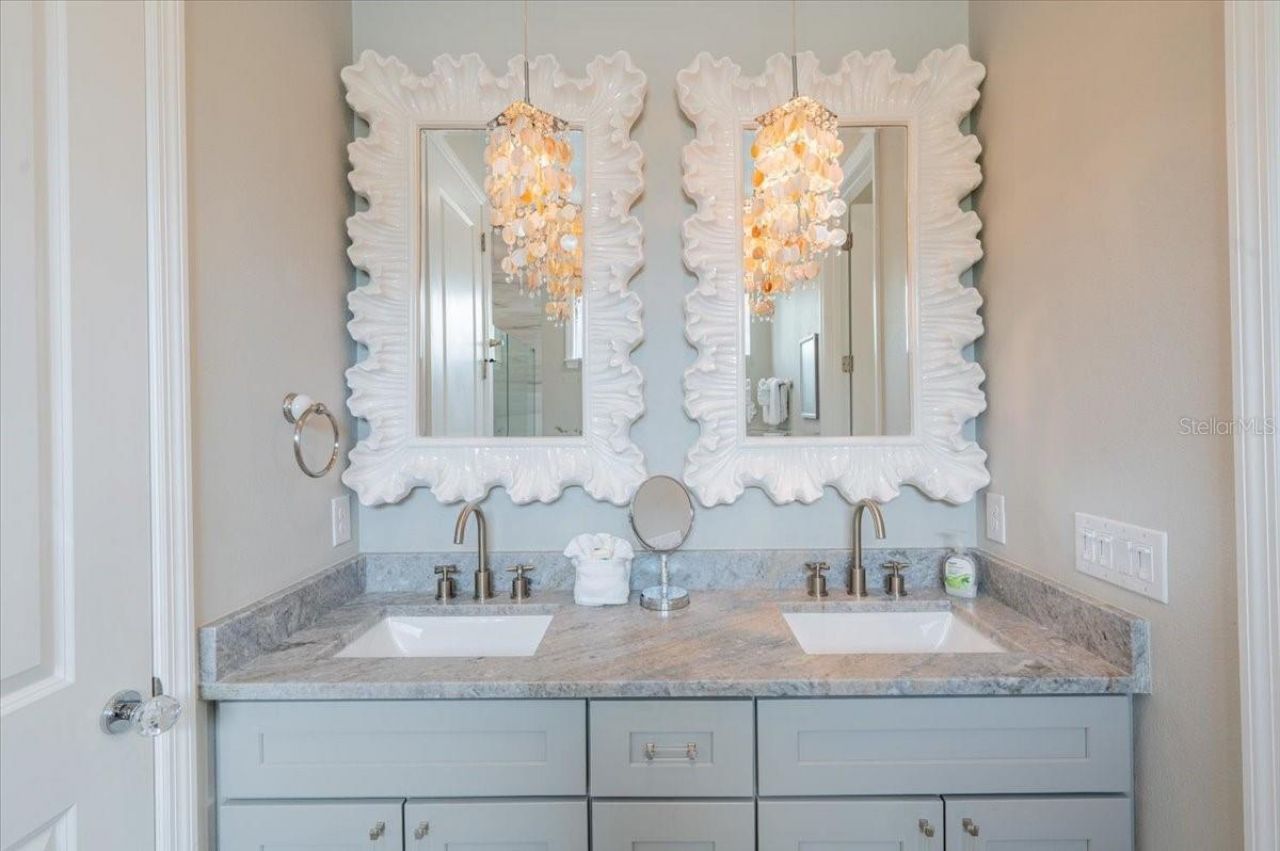 308 57th Street, Unit A & B, Bradenton Beach, FL 34217 Photo