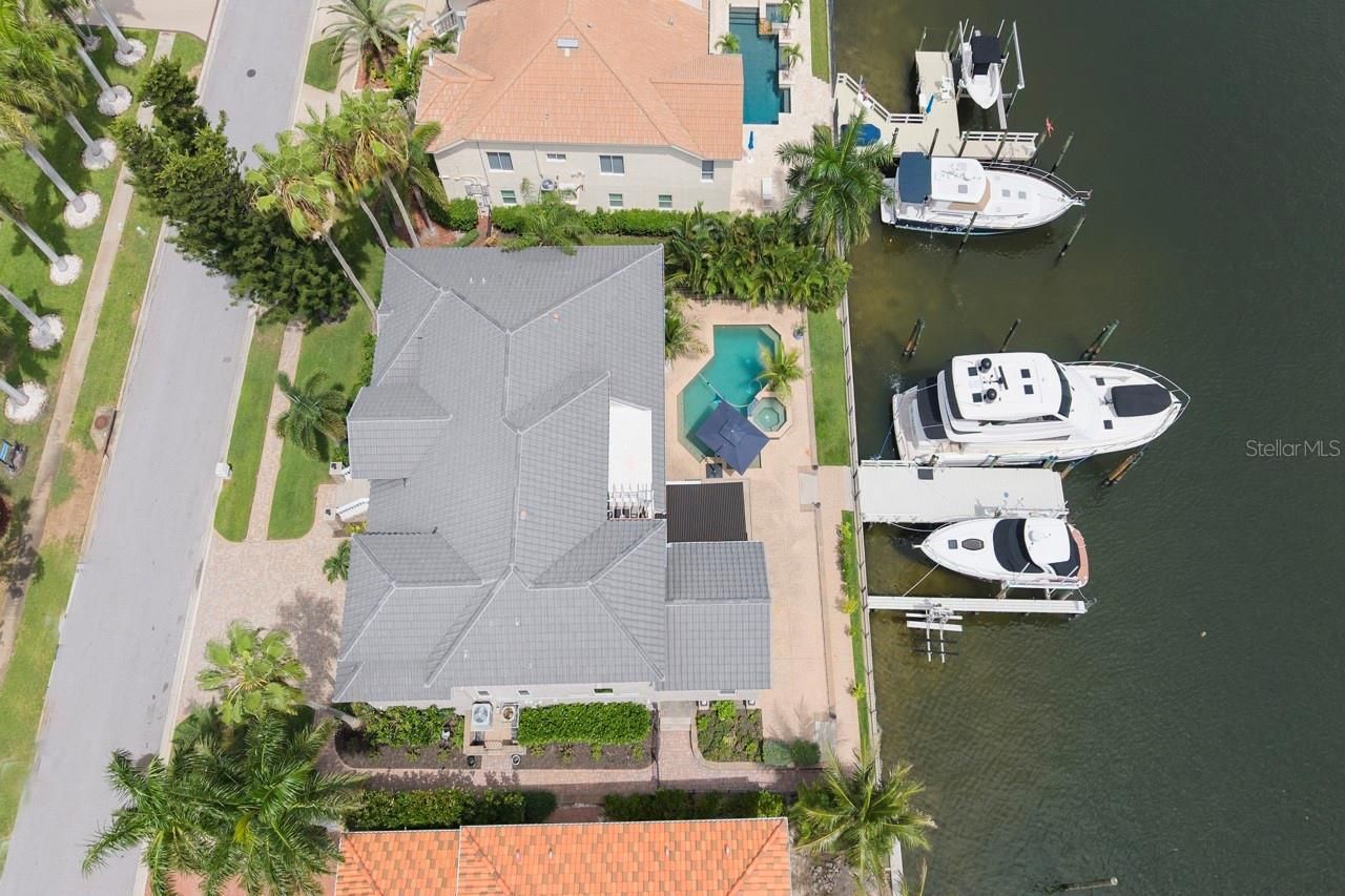 6113 Pasadena Point Boulevard, Gulfport, FL 33707 Photo