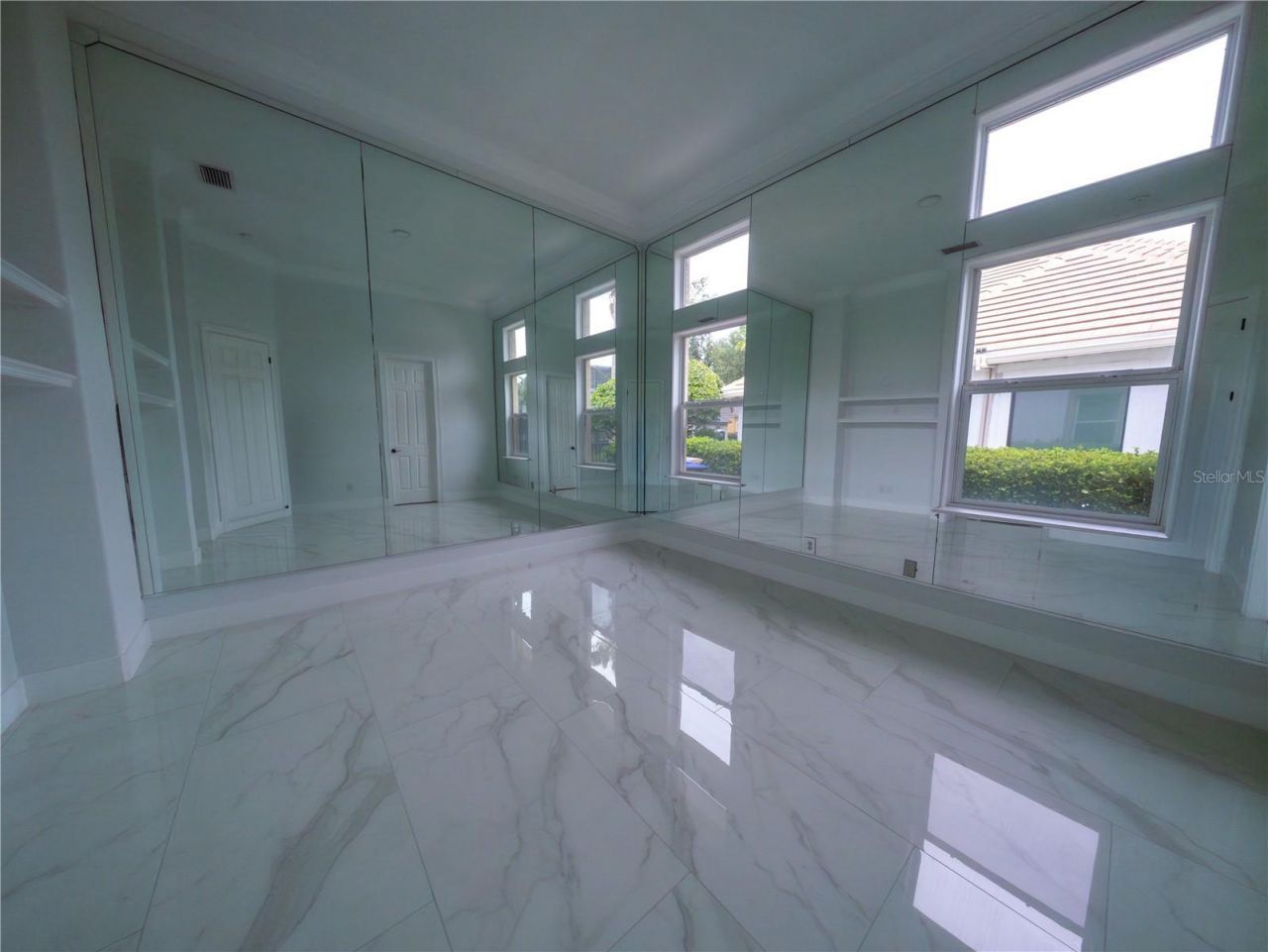 9233 Southern Breeze Drive, Orlando, FL 32836 Photo