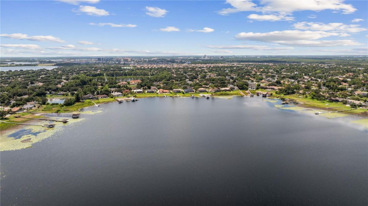 9233 Southern Breeze Drive, Orlando, FL 32836 Photo