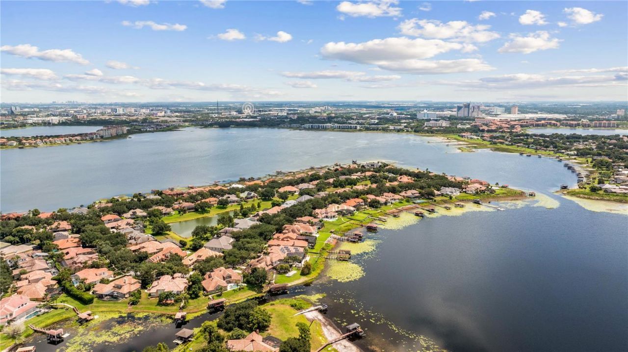 9233 Southern Breeze Drive, Orlando, FL 32836 Photo