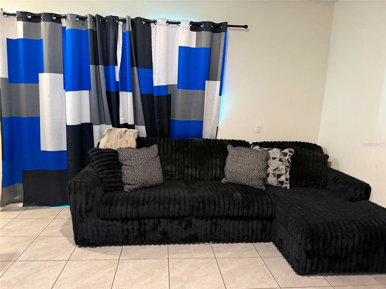 9241 Rock Harbour Way, Tampa, FL 33637 Photo
