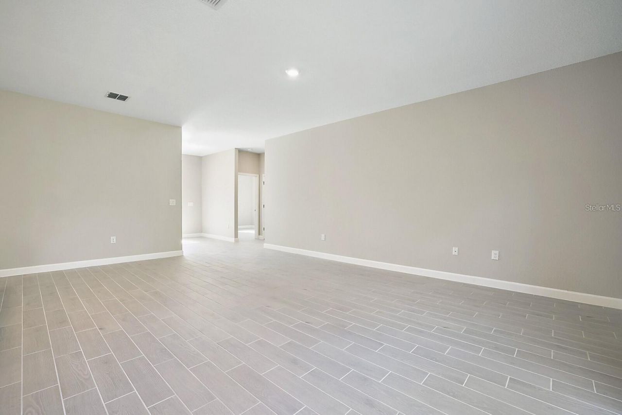 1814 Diplomat Parkway W, Cape Coral, FL 33993 Photo
