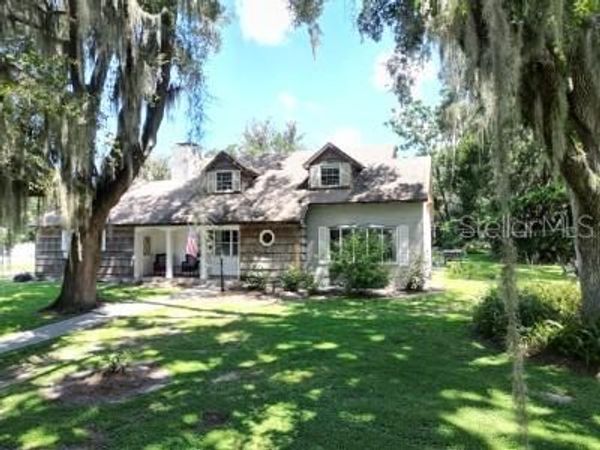35833 LAKESHORE DRIVE , DADE CITY, FL 33525