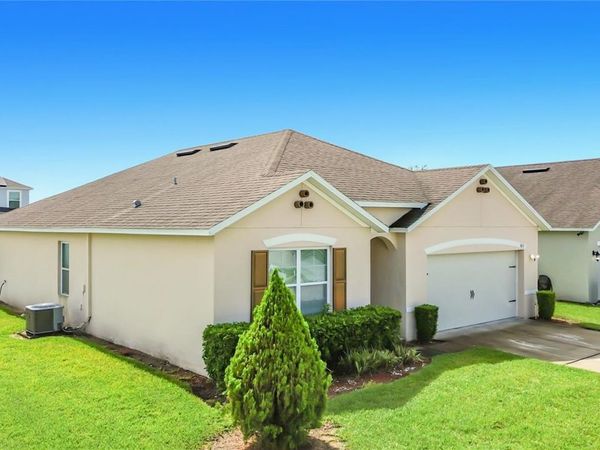 829 SHEEN CIRCLE , HAINES CITY, FL 33844