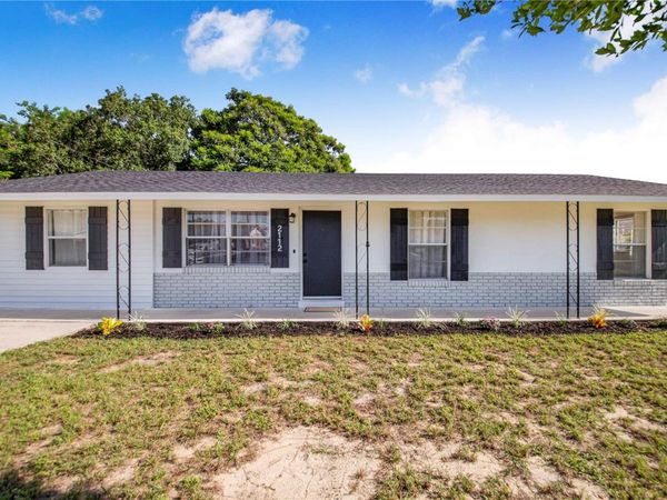 2112 EMBRY AVENUE , HAINES CITY, FL 33844