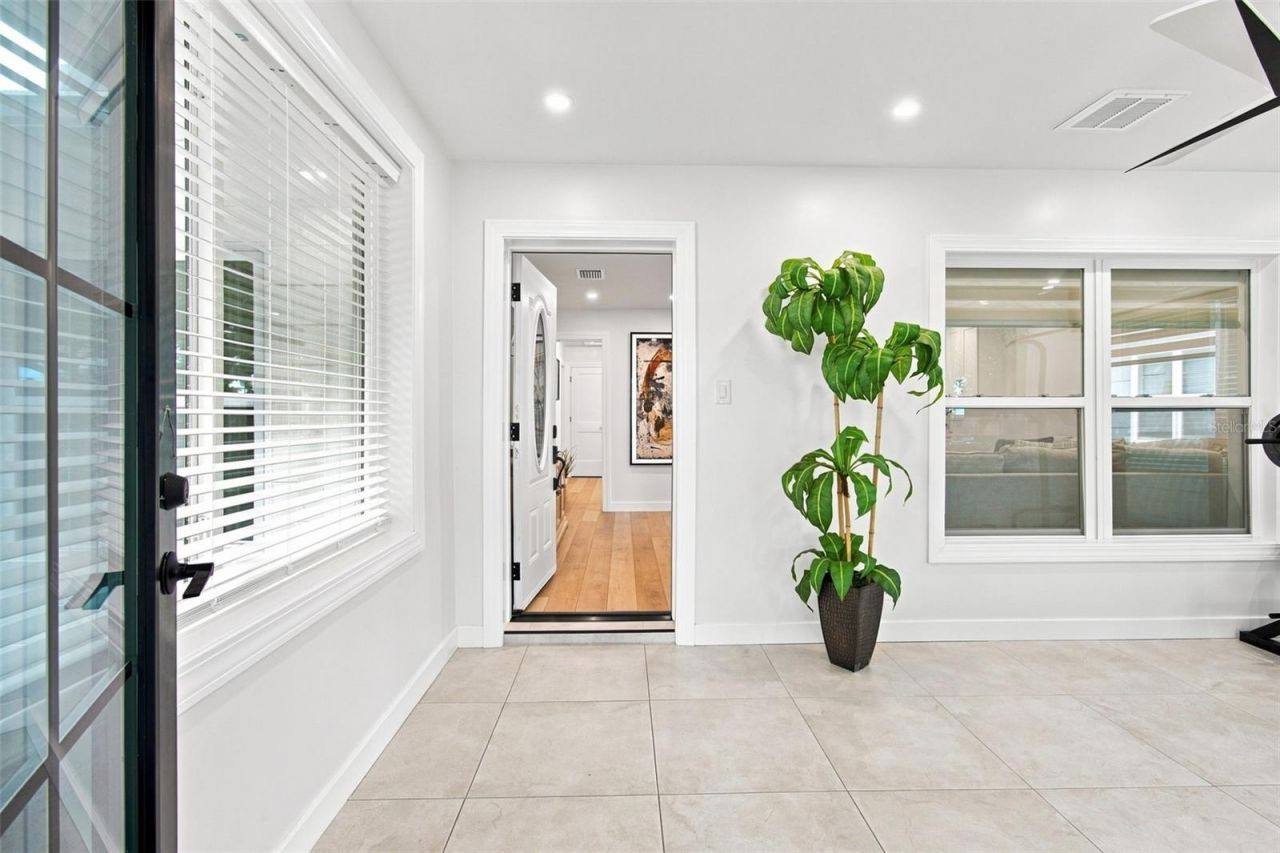 3745 1st Avenue N, Saint Petersburg, FL 33713 Photo