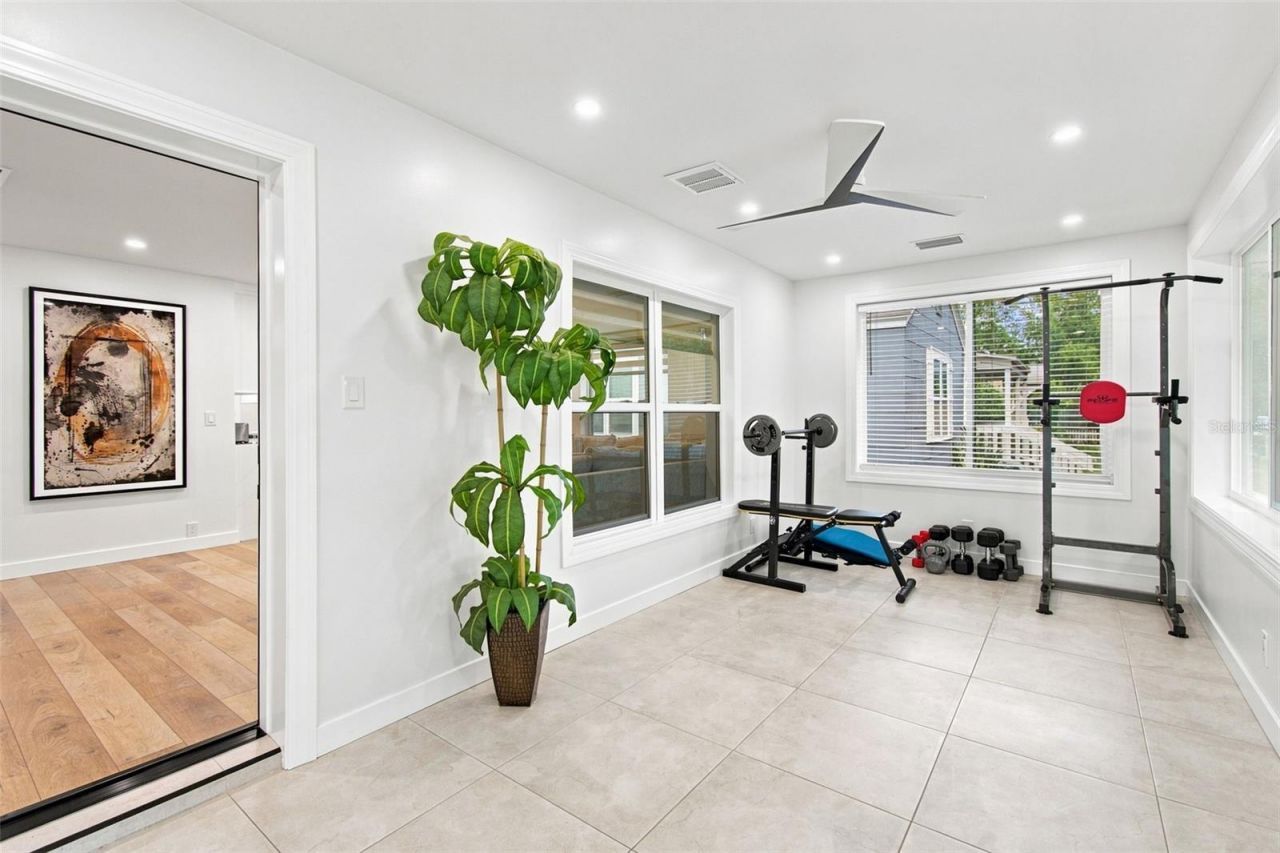 3745 1st Avenue N, Saint Petersburg, FL 33713 Photo