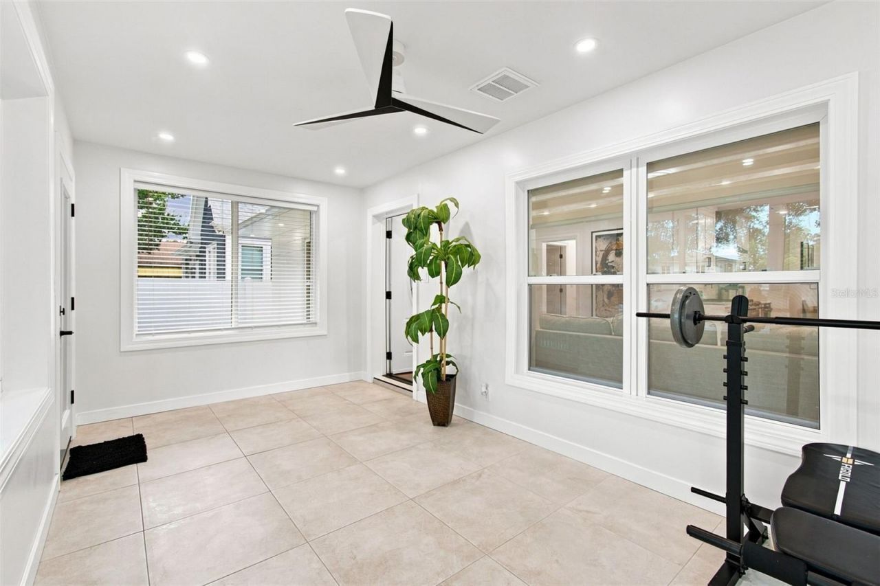 3745 1st Avenue N, Saint Petersburg, FL 33713 Photo