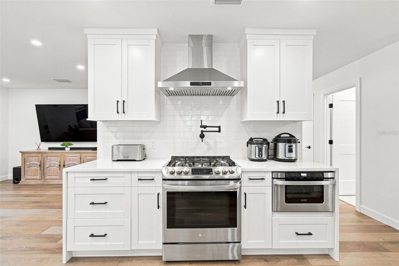 3745 1st Avenue N, Saint Petersburg, FL 33713 Photo