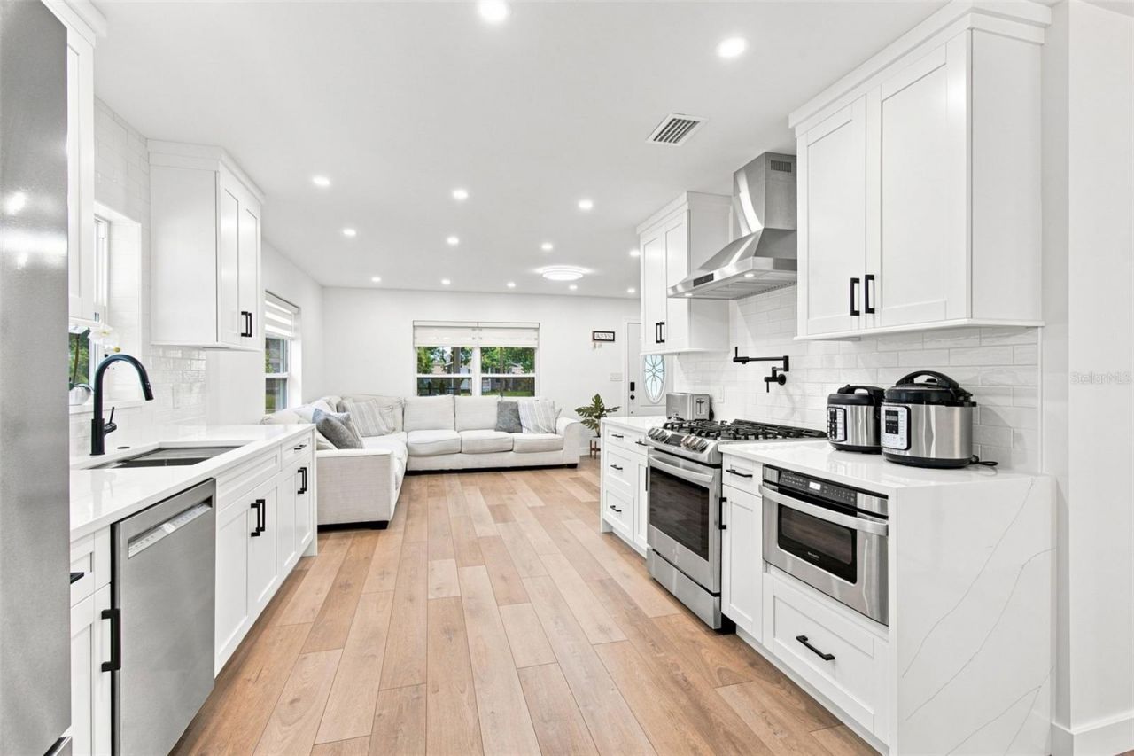3745 1st Avenue N, Saint Petersburg, FL 33713 Photo