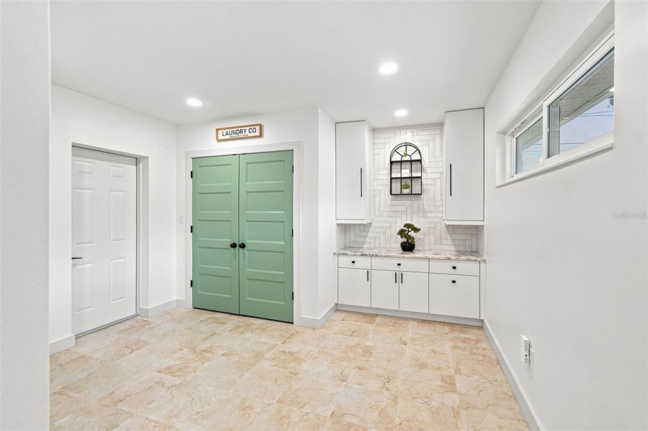 3745 1st Avenue N, Saint Petersburg, FL 33713 Photo