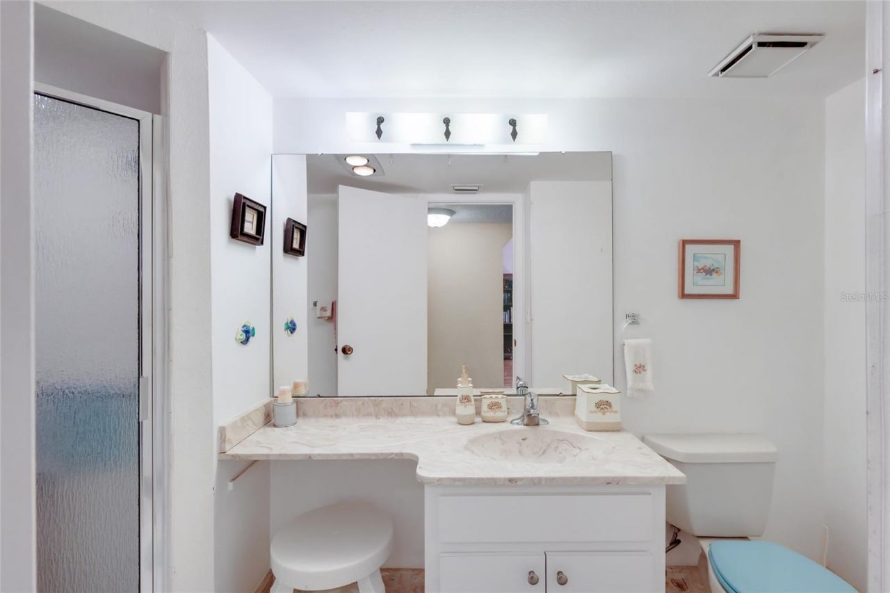5400 34th Street W, Unit B16, Bradenton, FL 34210 Photo