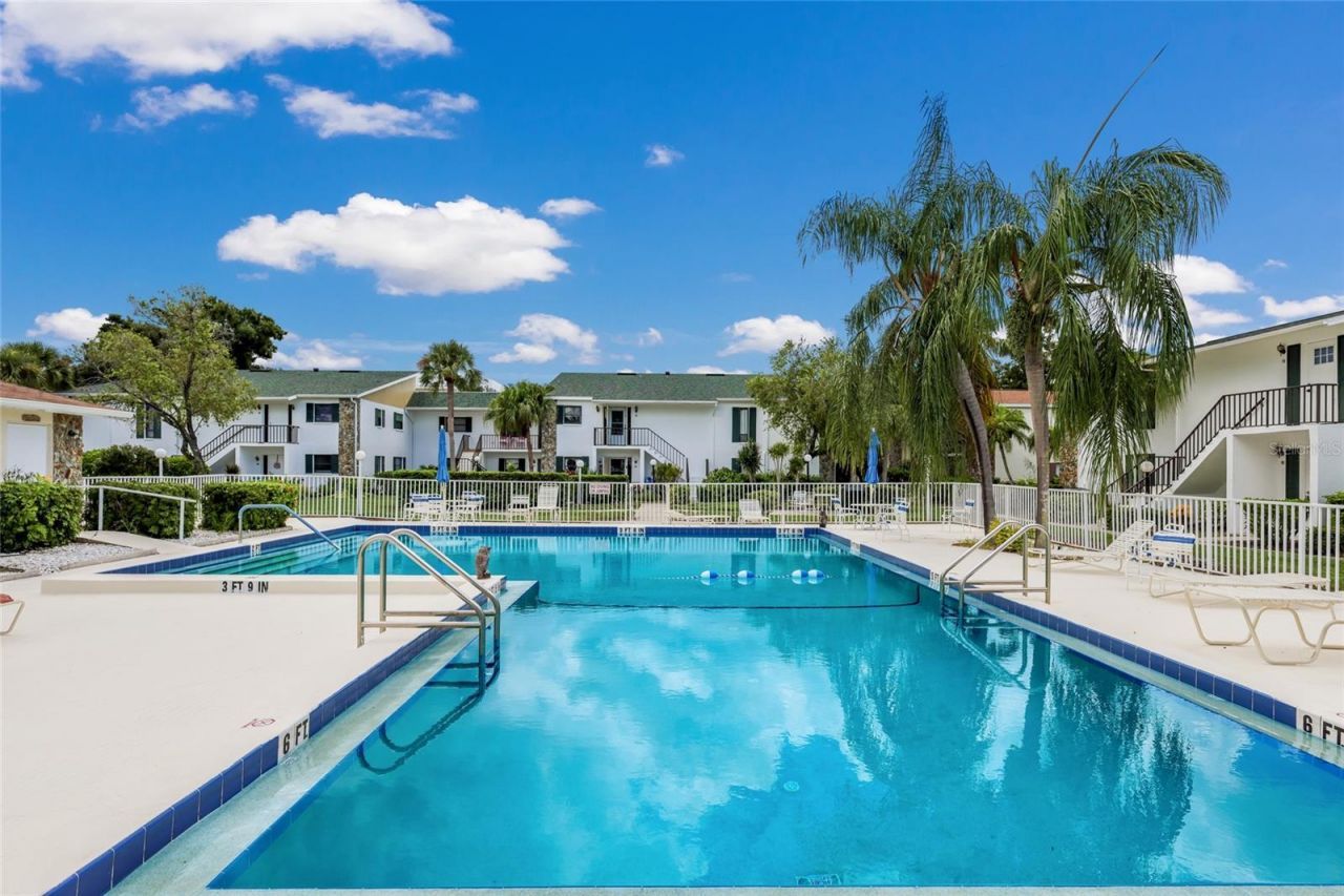 5400 34th Street W, Unit B16, Bradenton, FL 34210 Photo