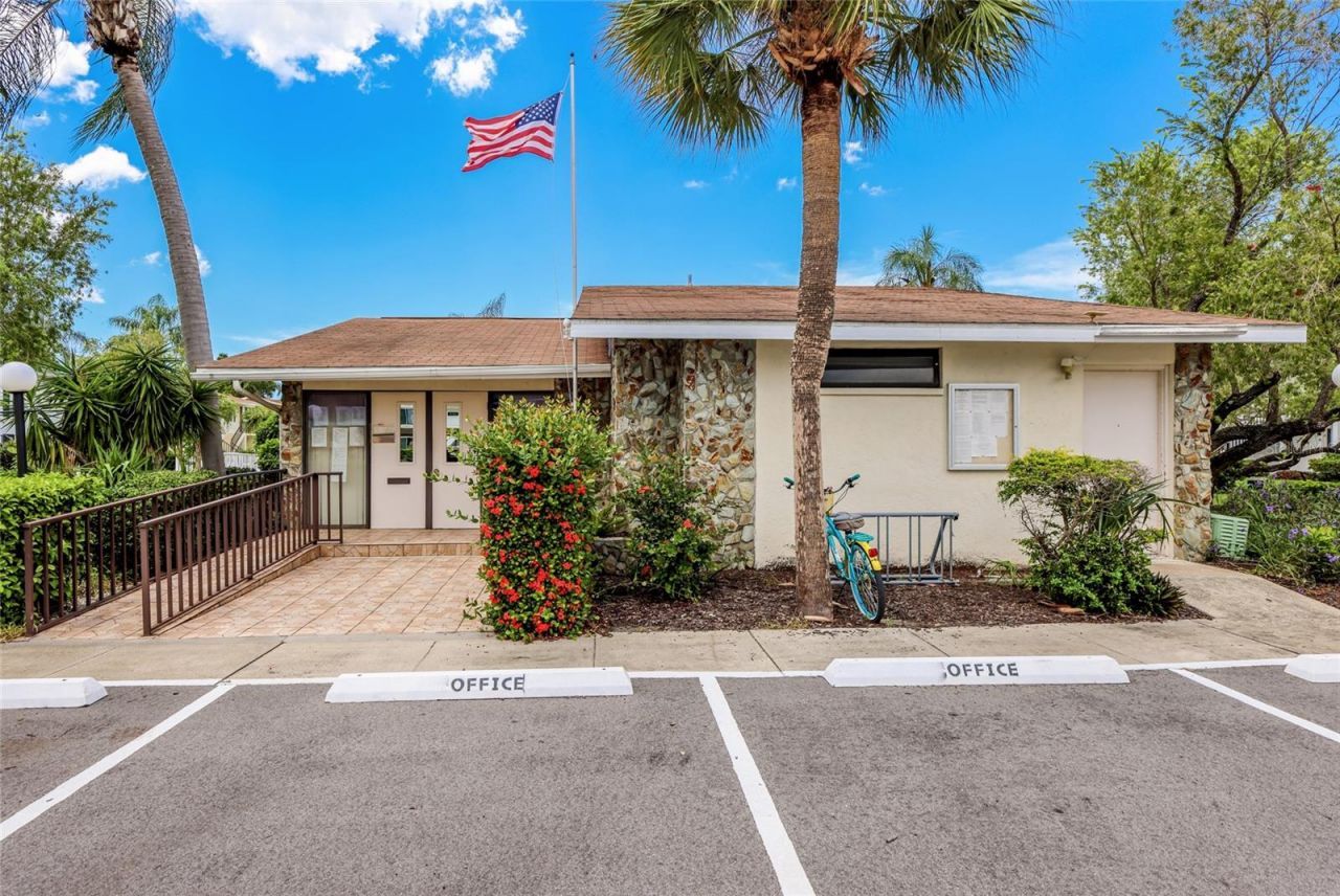 5400 34th Street W, Unit B16, Bradenton, FL 34210 Photo