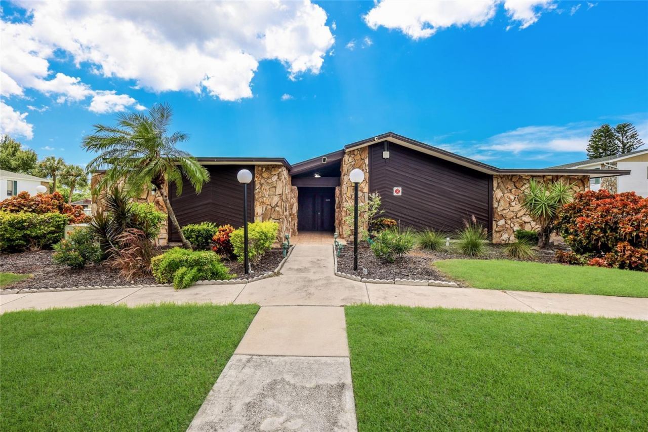 5400 34th Street W, Unit B16, Bradenton, FL 34210 Photo