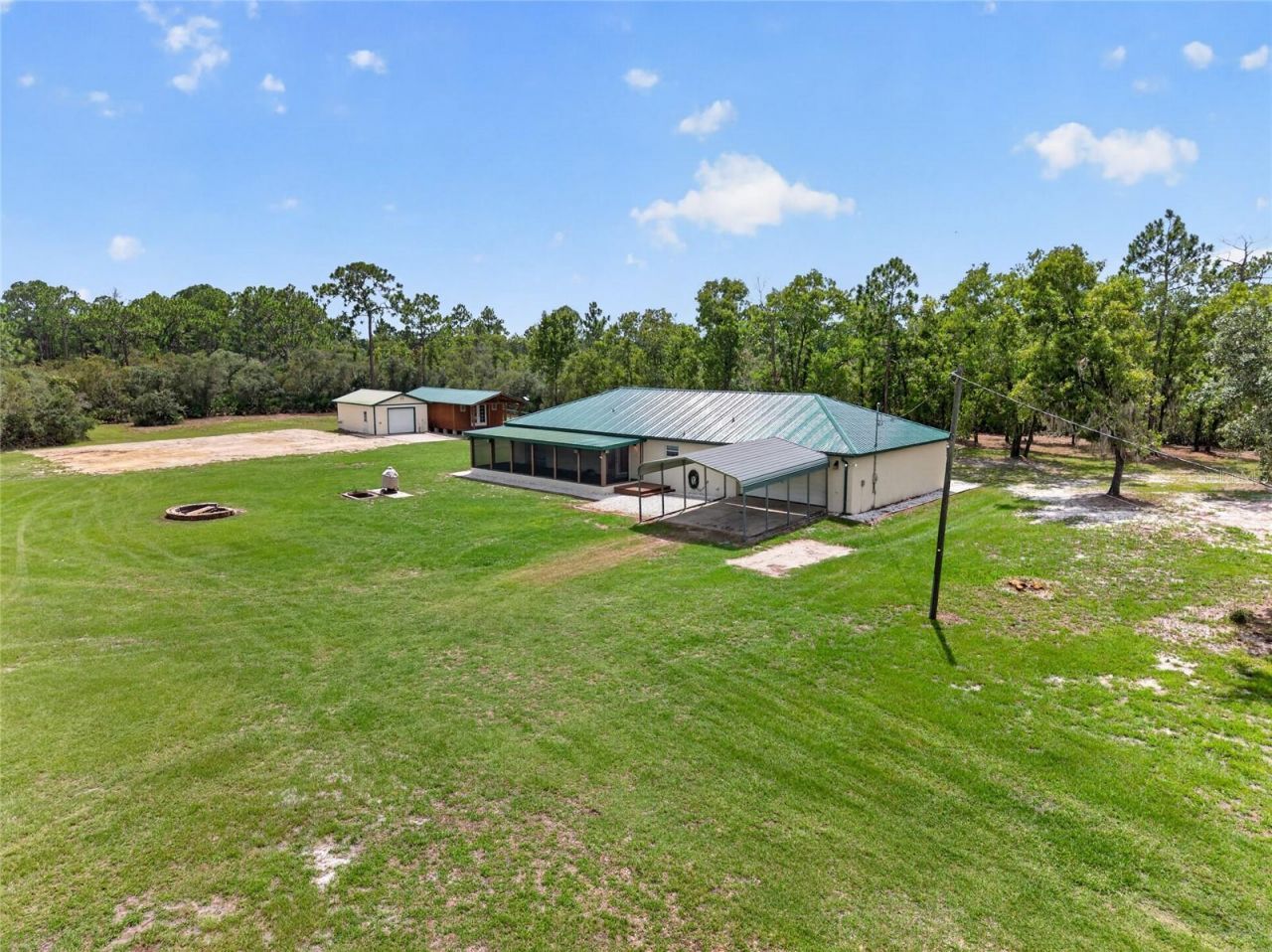 10550 SW 52nd Place , Cedar Key, FL 32625 Photo