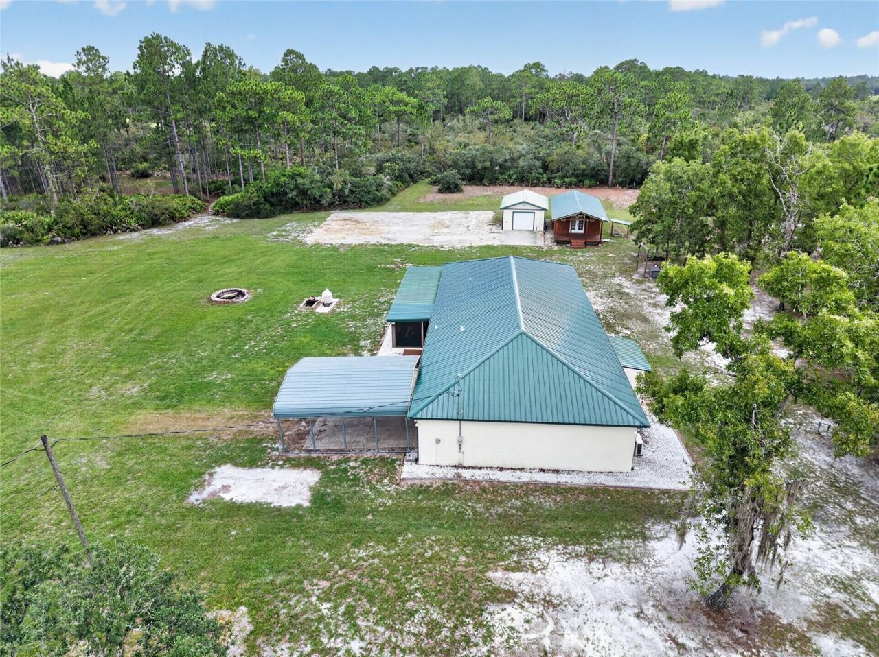 10550 SW 52nd Place , Cedar Key, FL 32625 Photo