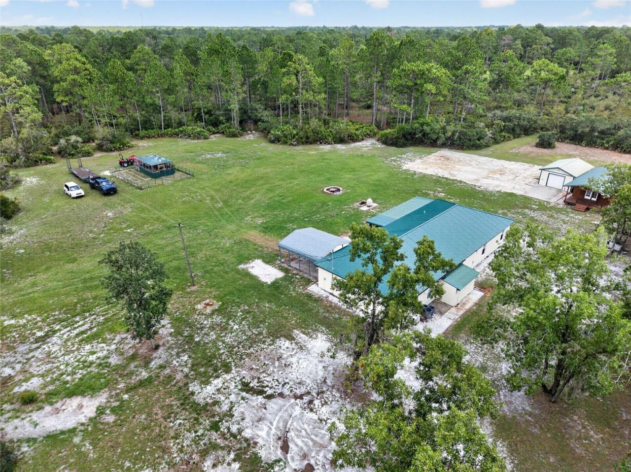 10550 SW 52nd Place , Cedar Key, FL 32625 Photo