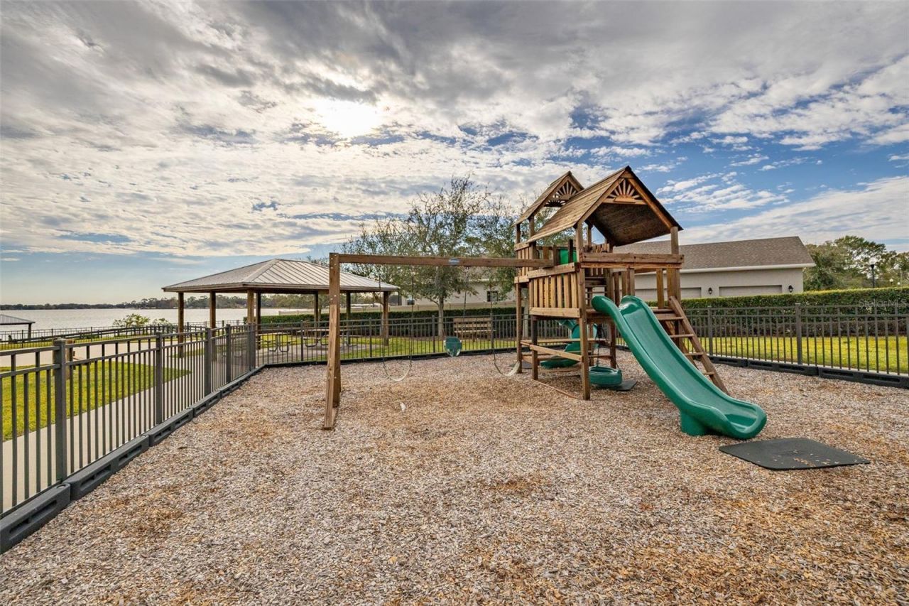 473 Lake View Way, Auburndale, FL 33823 Photo
