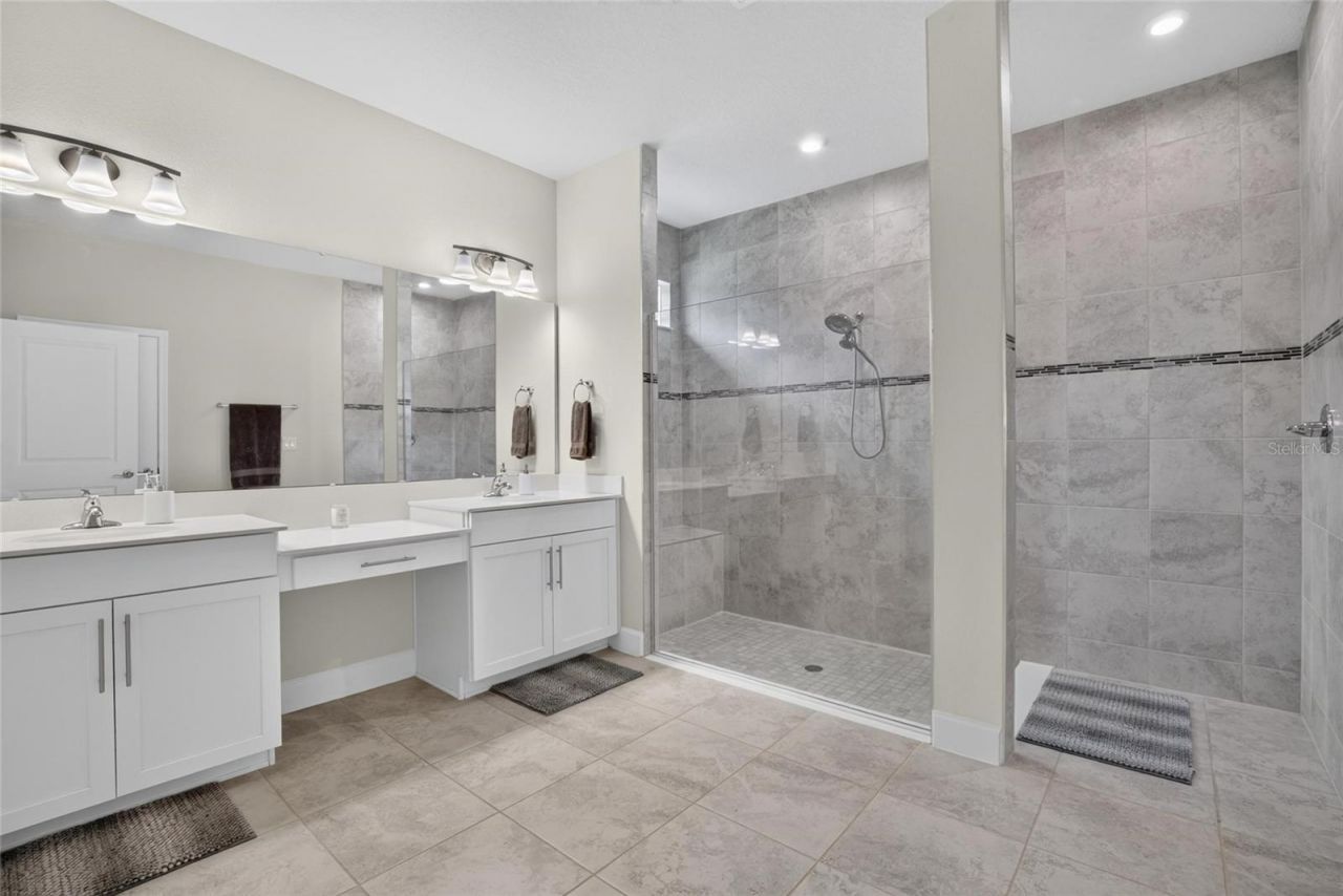 12313 Nora Grant Place, Riverview, FL 33579 Photo