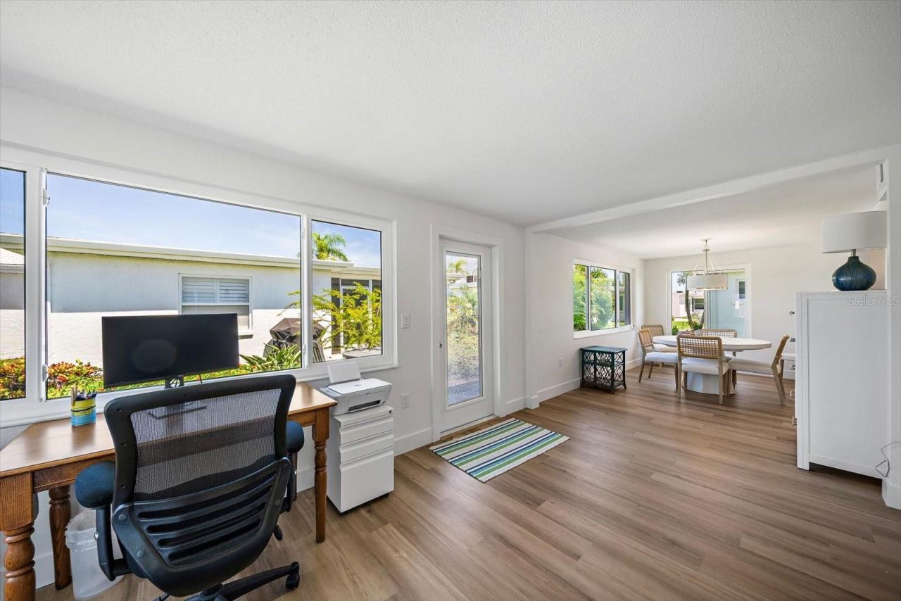 711 Spanish Drive S, Unit 211, Longboat Key, FL 34228 Photo