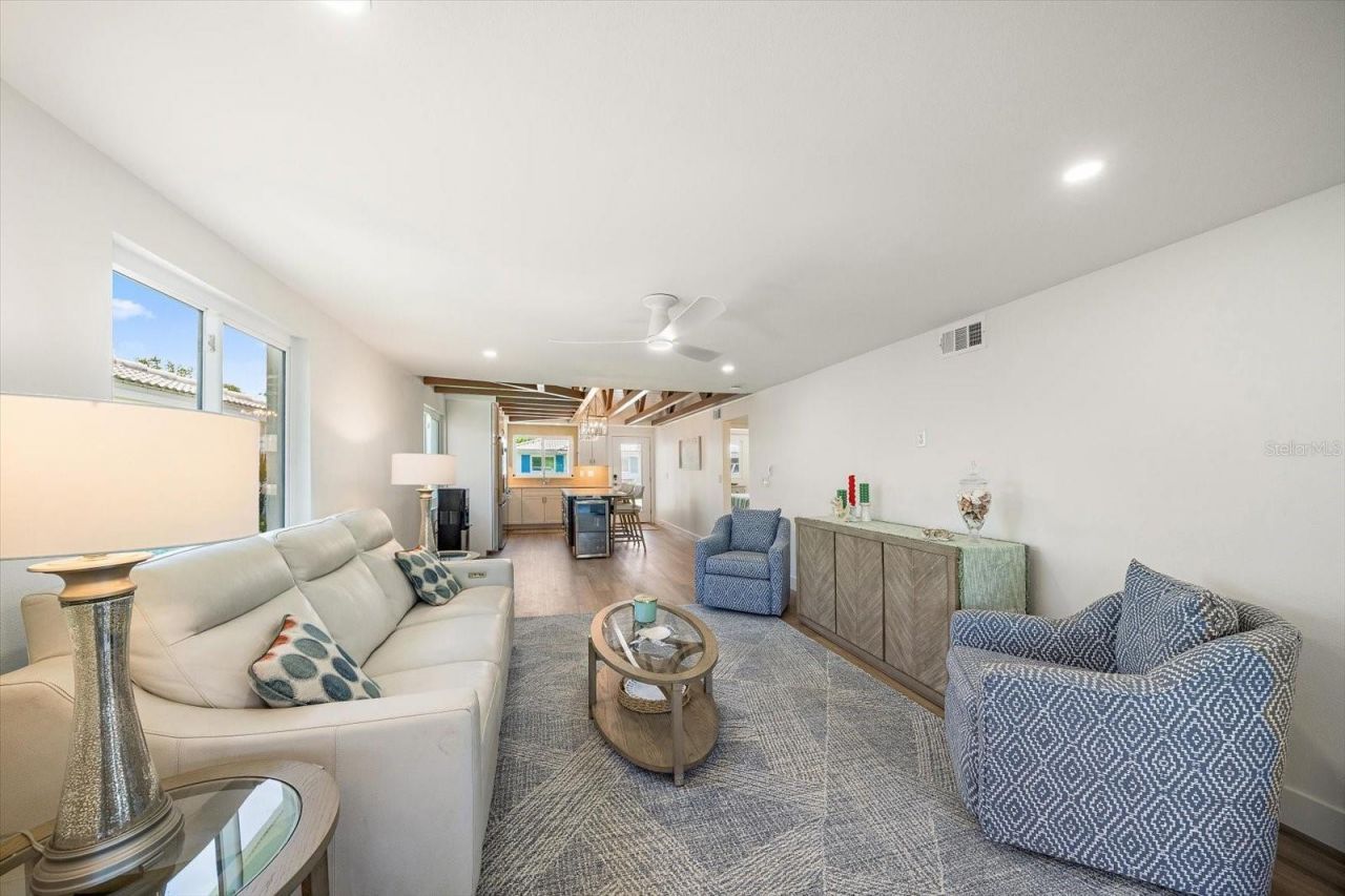 711 Spanish Drive S, Unit 211, Longboat Key, FL 34228 Photo