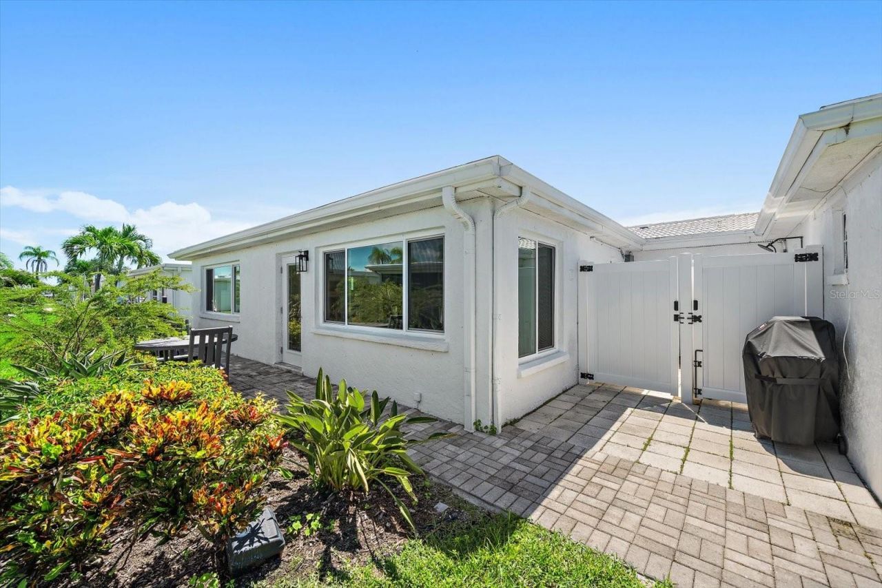 711 Spanish Drive S, Unit 211, Longboat Key, FL 34228 Photo
