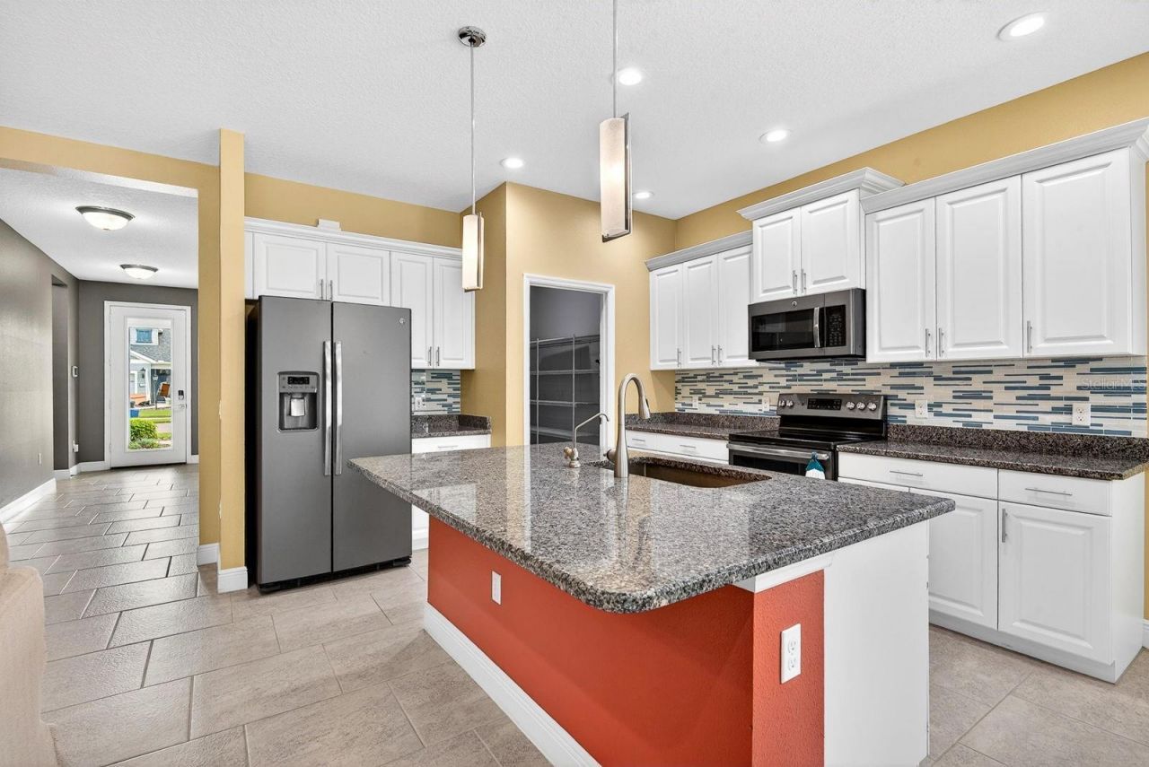 7428 Ridgelake Circle, Bradenton, FL 34203 Photo