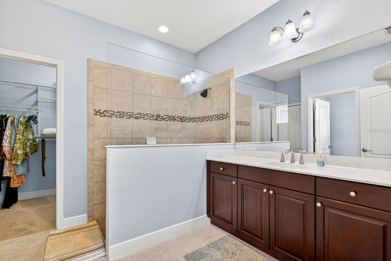 7428 Ridgelake Circle, Bradenton, FL 34203 Photo