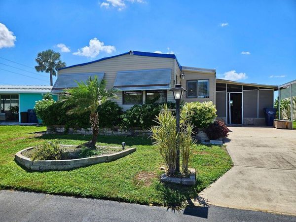 5316 53RD AVENUE E, Unit J7, BRADENTON, FL 34203