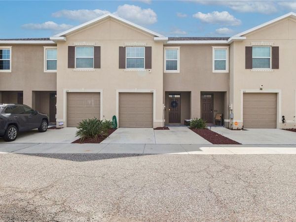 417 NEWMONT CIRCLE , RUSKIN, FL 33570