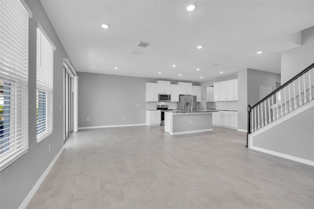 5748 Woodland Sage Drive, Sarasota, FL 34238 Photo