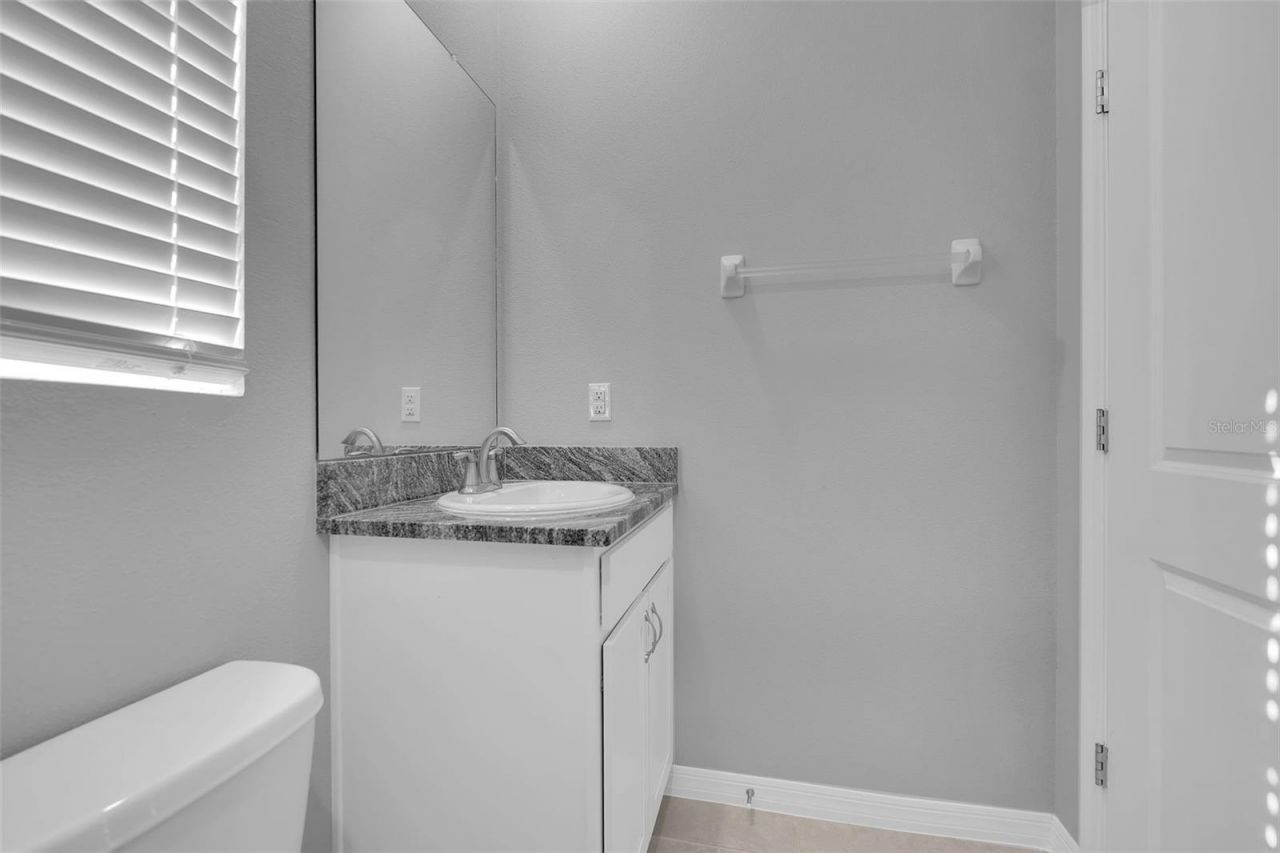 5748 Woodland Sage Drive, Sarasota, FL 34238 Photo