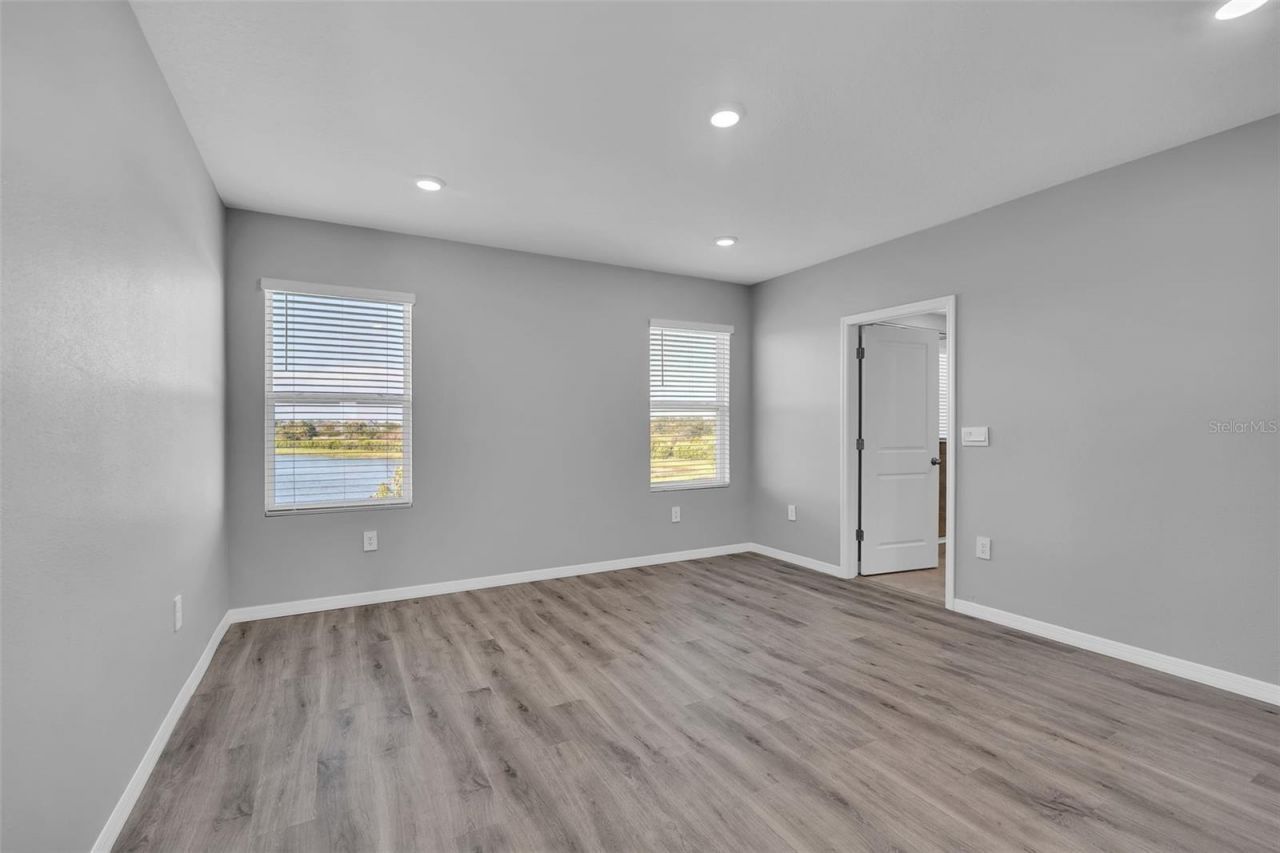 5748 Woodland Sage Drive, Sarasota, FL 34238 Photo