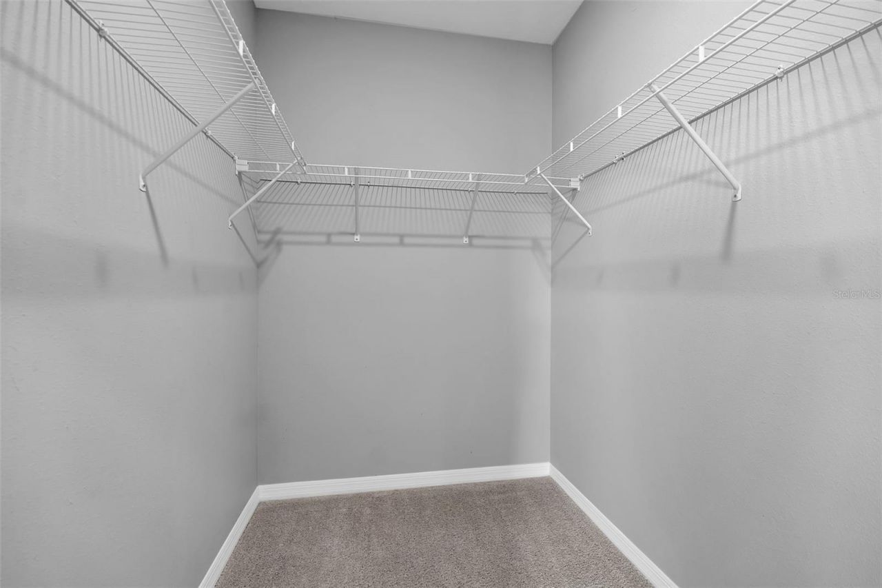 5748 Woodland Sage Drive, Sarasota, FL 34238 Photo